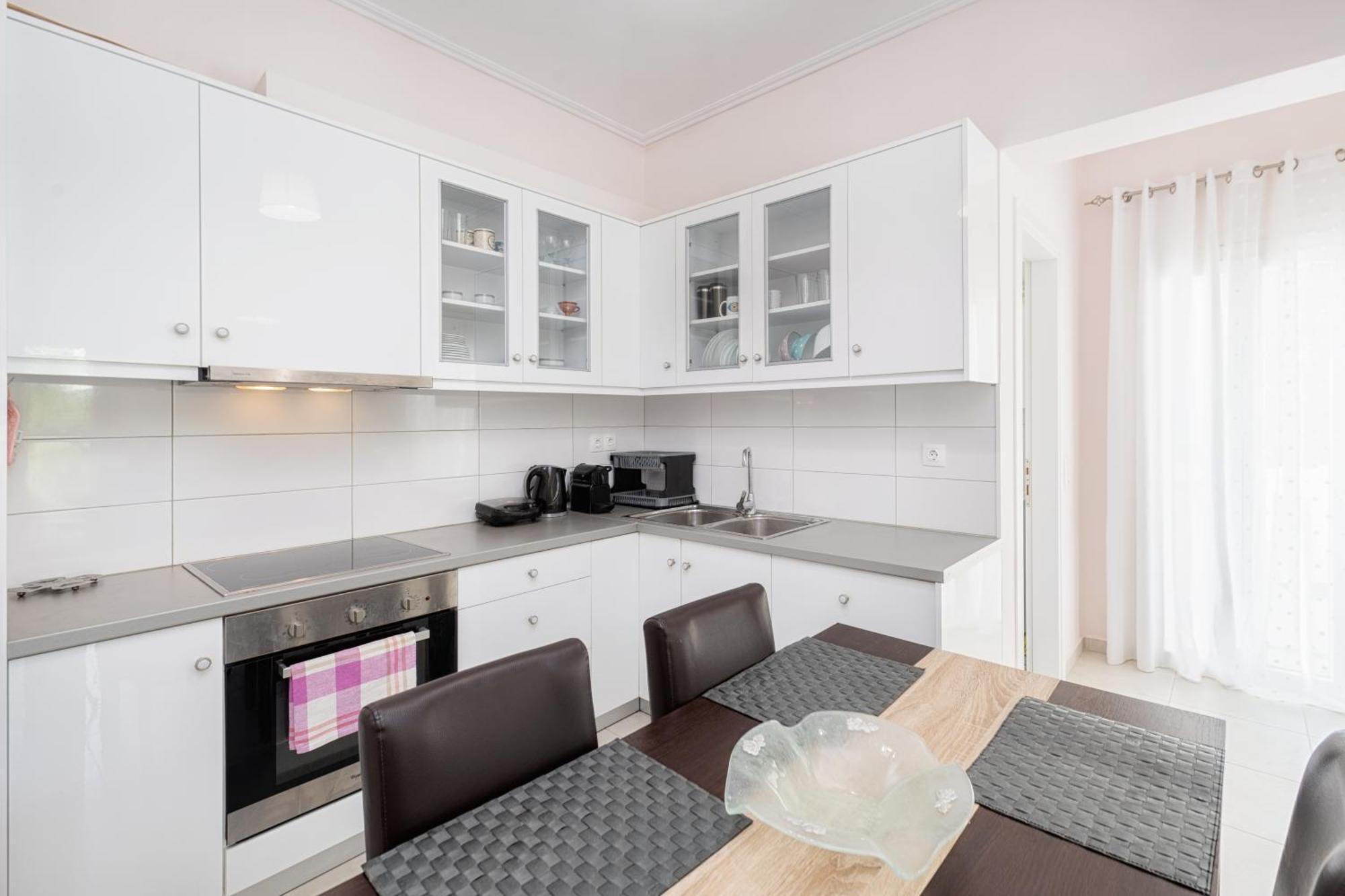 גאוביה Lazaros Apartments מראה חיצוני תמונה
