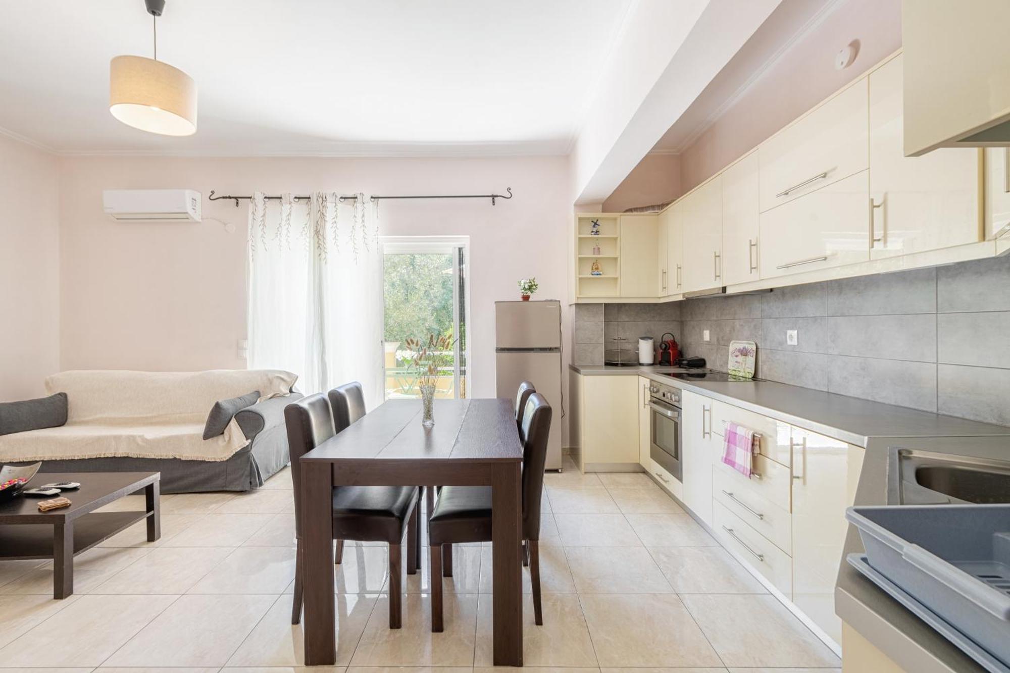 גאוביה Lazaros Apartments מראה חיצוני תמונה
